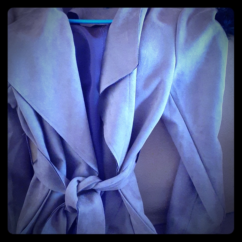 Coat rust suede cloth belted with back split. Very stylish